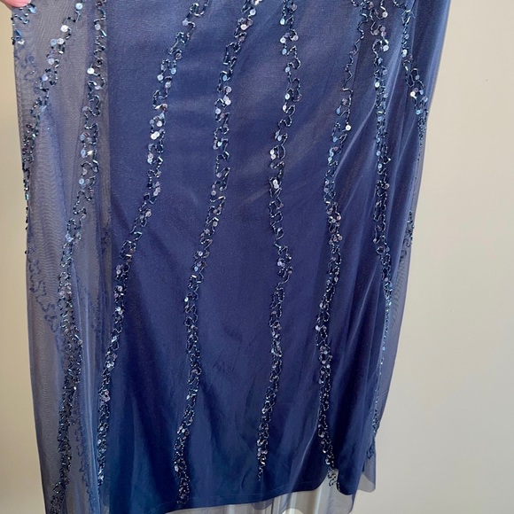 Adrianna Papell Size 10 Beaded Sleeveless Formal Gown w/ Sheer Overlay. Unique - Picture 11 of 11